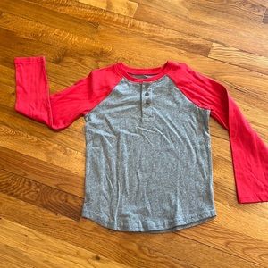 Long sleeve 3 button top